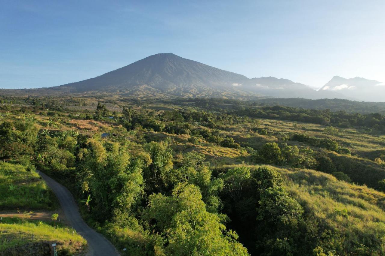 Family Rinjani Bungalow Sajang Eksteriør billede