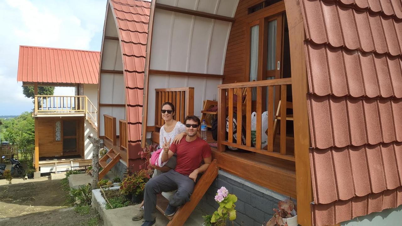 Family Rinjani Bungalow Sajang Eksteriør billede