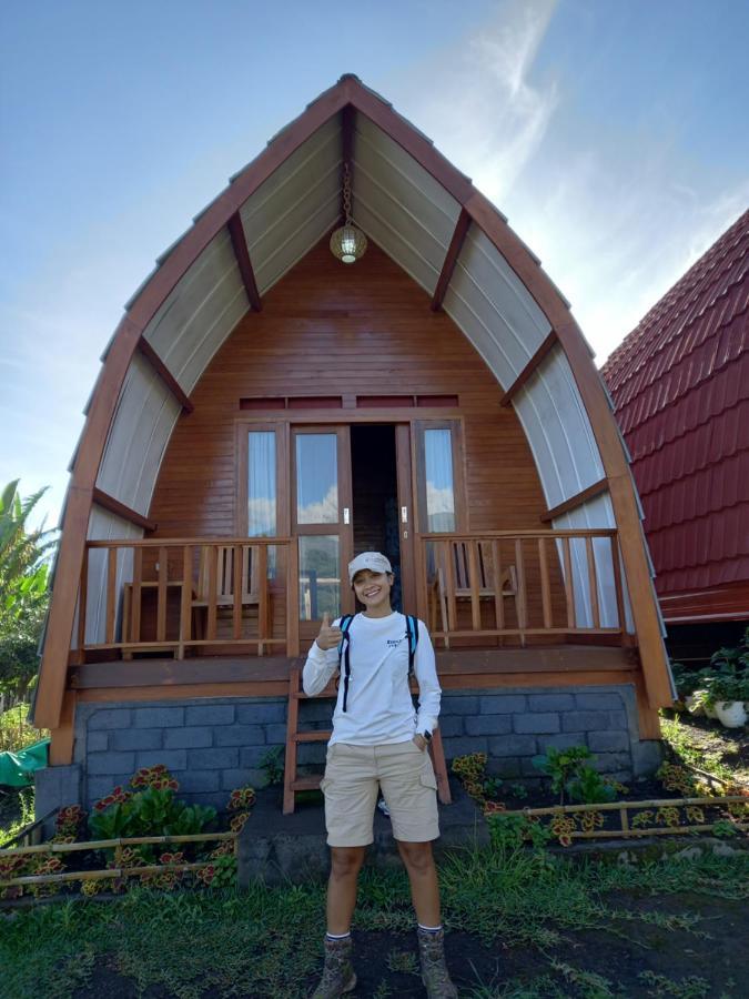 Family Rinjani Bungalow Sajang Eksteriør billede