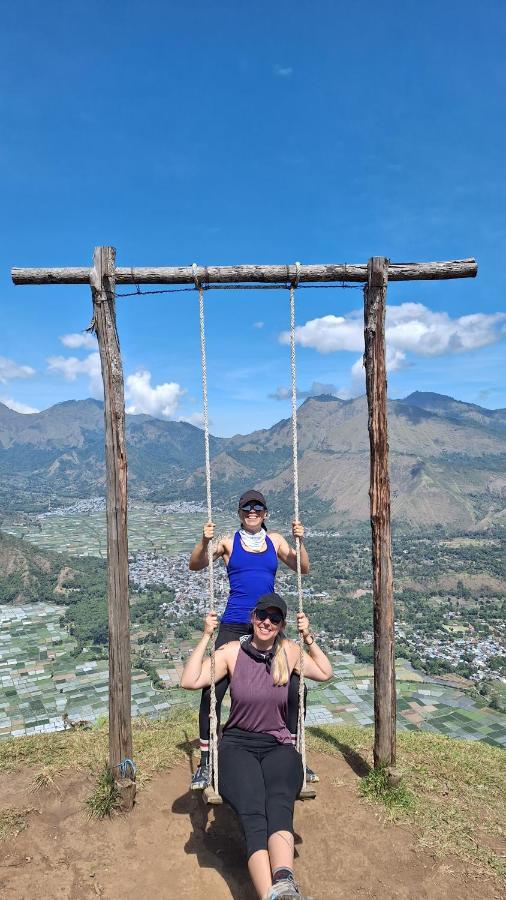 Family Rinjani Bungalow Sajang Eksteriør billede