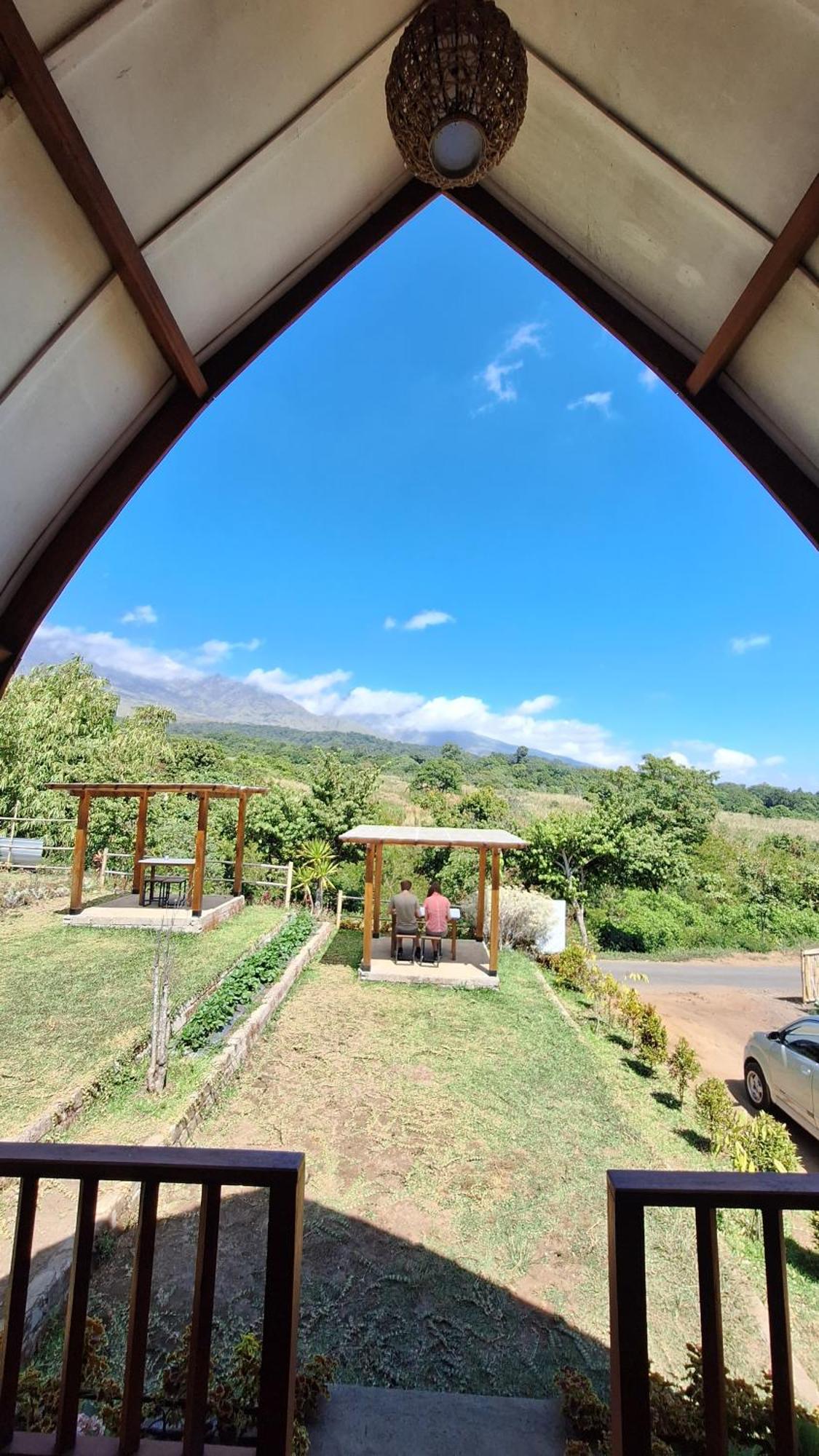 Family Rinjani Bungalow Sajang Eksteriør billede