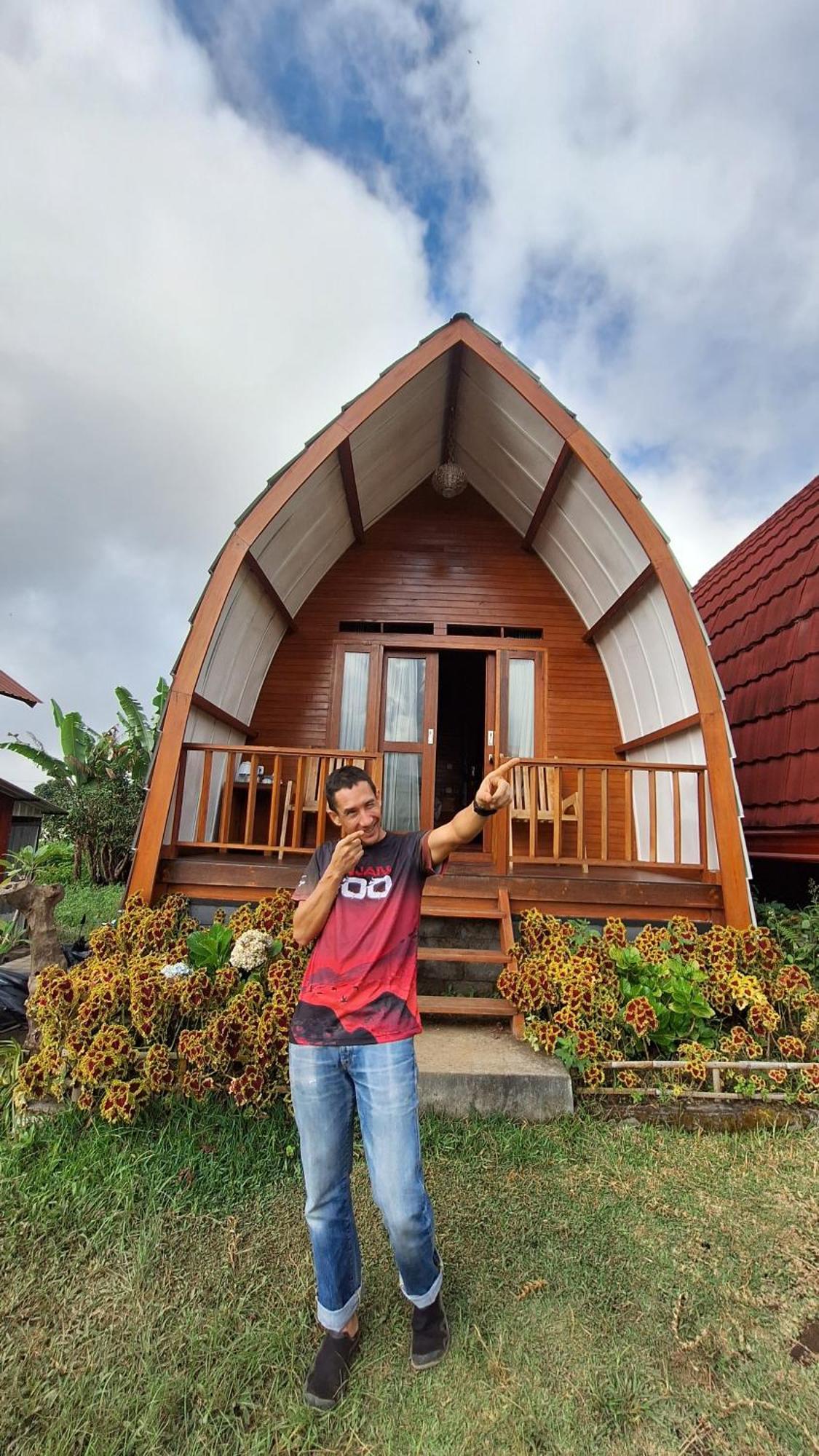 Family Rinjani Bungalow Sajang Eksteriør billede